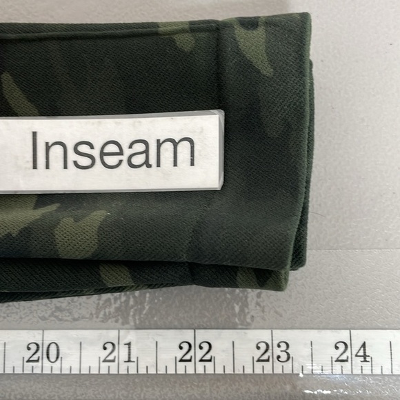 Spanx Leggings Women's S Small Green Camo Skinny Stretch Ankle - Picture 11 of 11